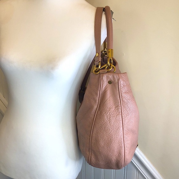 MARC JACOBS Mauve Dusty Rose Tumbled Leather Adjustable Strap Shoulder Bag - Picture 5 of 17